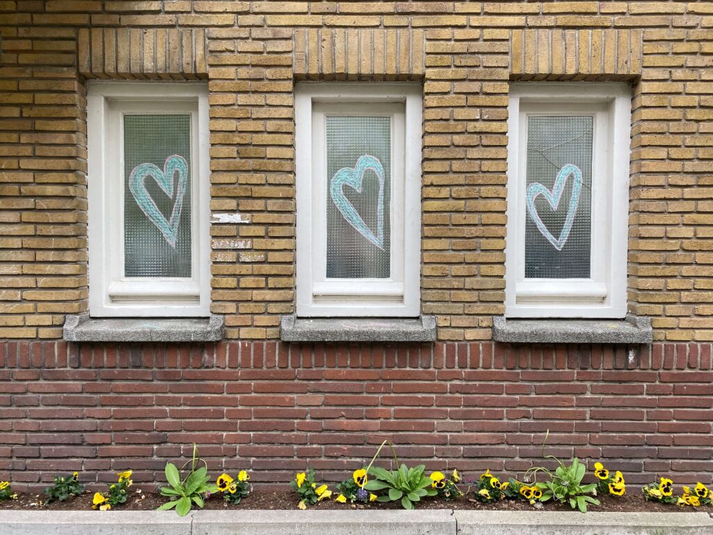 Marlies En Vele Anderen, want bouwen aan de stad doen we samen! Ik werk voor gemeenten, corporaties en organisaties door heel Nederland.